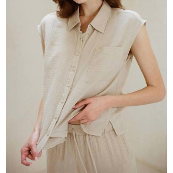 BY TOGETHER Tops - NEW BY TOGETHER sunrise sail top in taupe